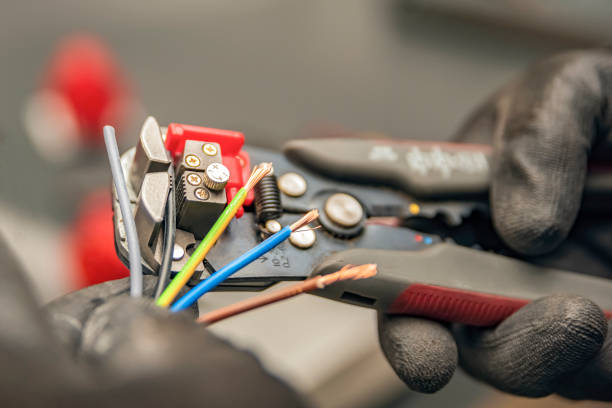  Tuscola, IL Electrician Pros